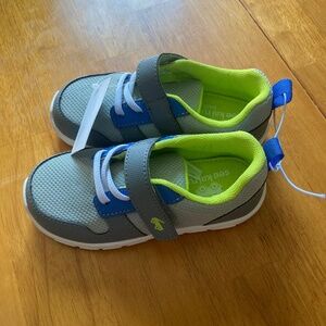 See Kai Run Size 10 Sneakers